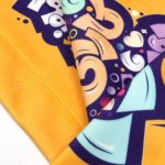 کتیبه مخمل کنار آیفونی با شعار امام زمان مهربون من با کارای خوبم دوست شما می مونم 20*40 (700700) زرد 22